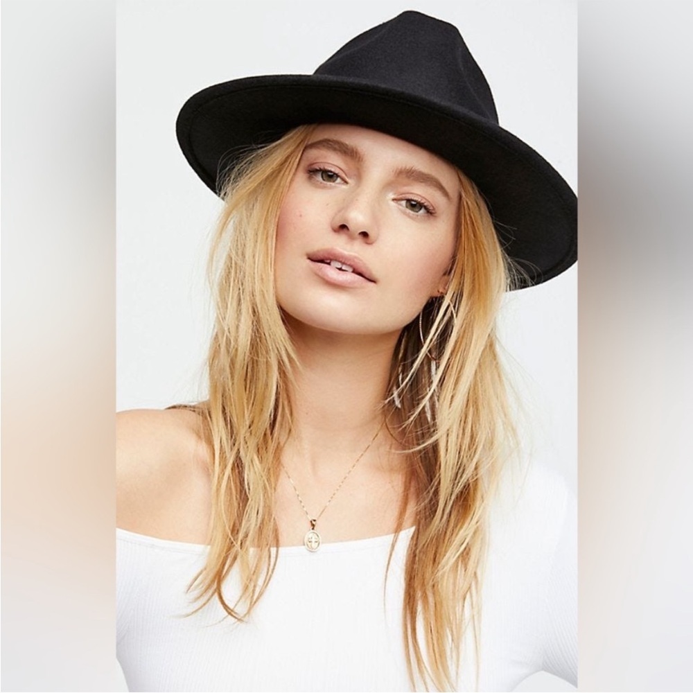 Free People Wool Black Hat Fedora One Size with Black Band - Picture 14 of 14